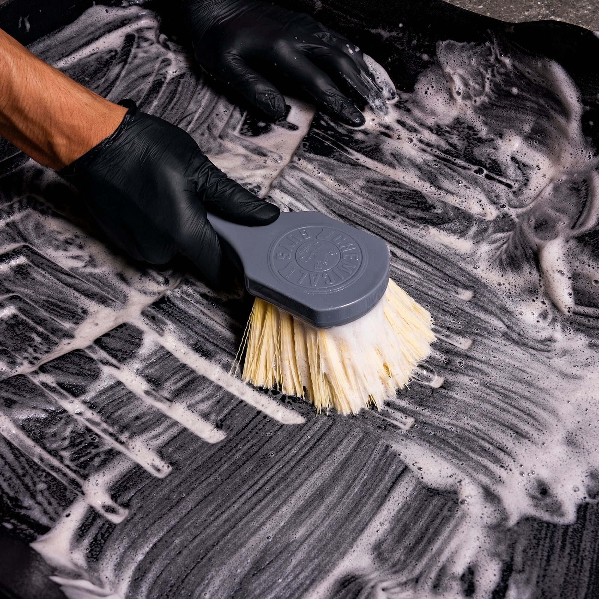 Nice&StiffHeavyDutyCarpet&InteriorBrush - Image 3